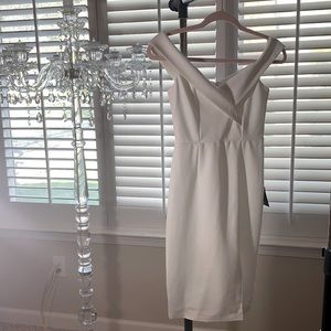Beautiful Classic Glam white off the shoulder Bodycon Dress. New with Tags!